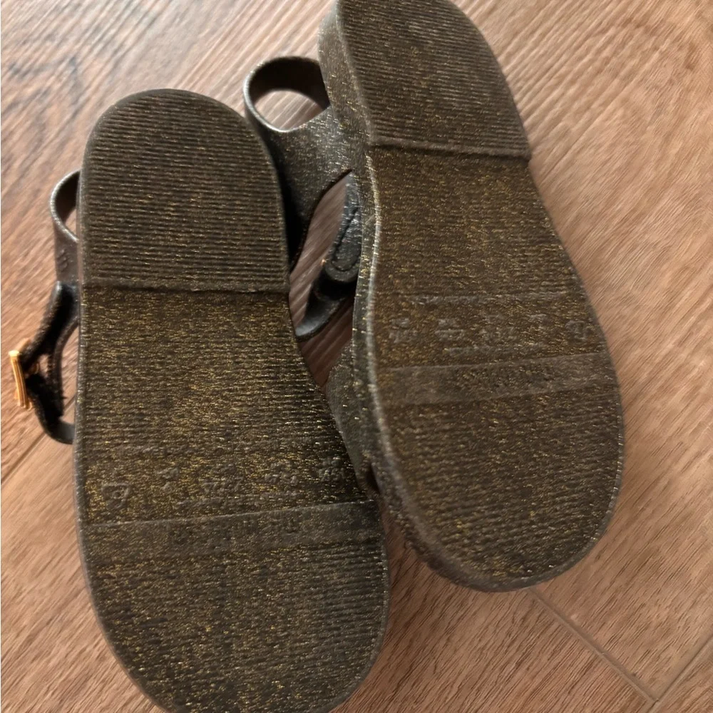 Mini Melissa Kids Glitter Sandals - Black and Gold - Picture 2 of 3